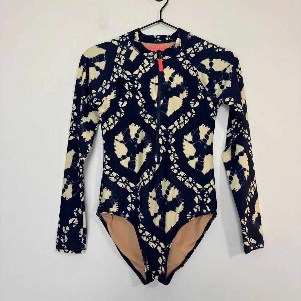 J. Crew Crewcuts Tie Dye Long Sleeve Swimsuit Rash Guard 14